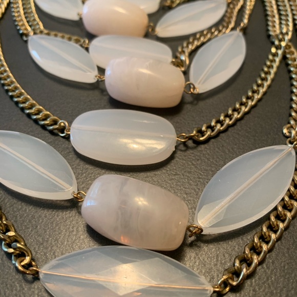 H&M | Bead + Chain Necklace - Picture 2 of 8